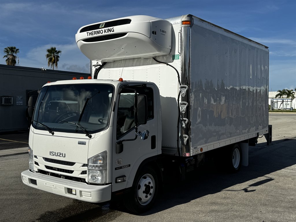 2019 Isuzu Nqr - $29,995