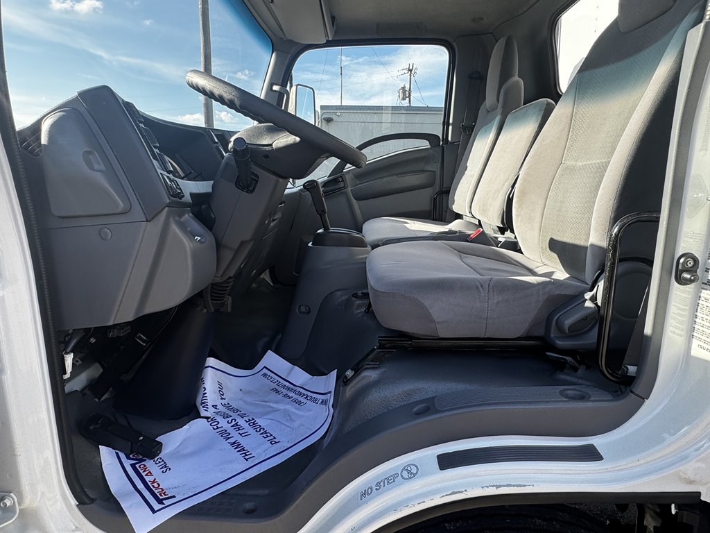 2019 Isuzu Nqr - $29,995