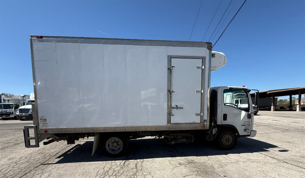 2019 Isuzu NQR - $29,995