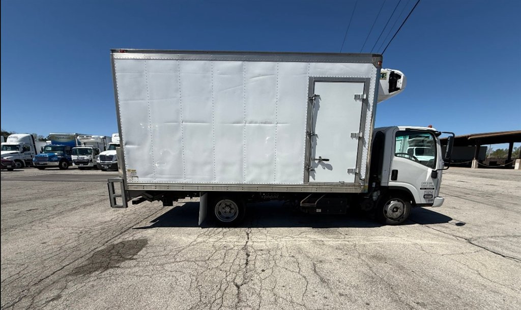 2019 Isuzu NQR - $29,995