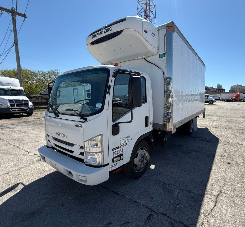 2019 Isuzu NQR - $29,995
