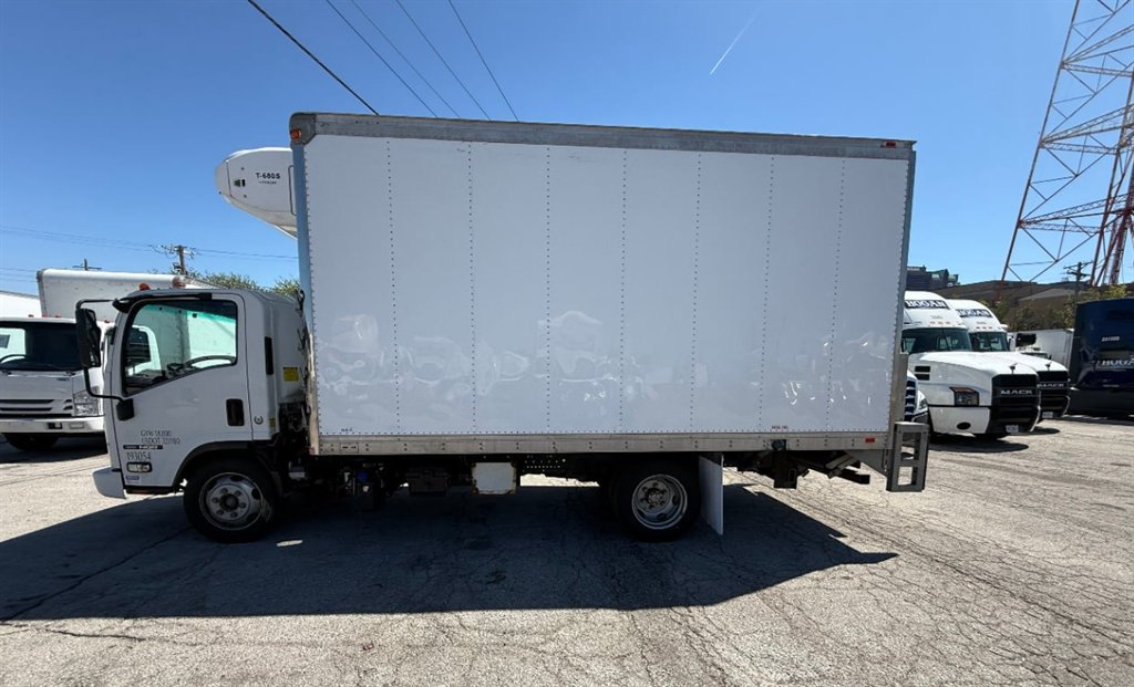 2019 Isuzu NQR - $29,995