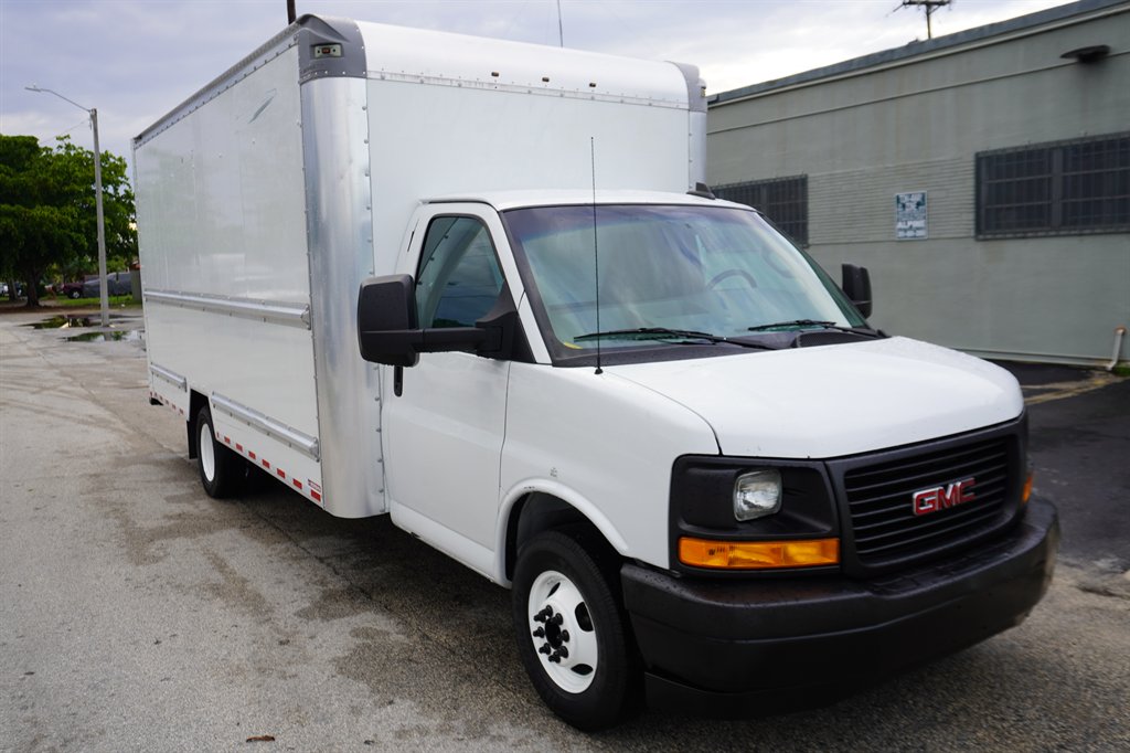 2017 GMC Savana - $14,995