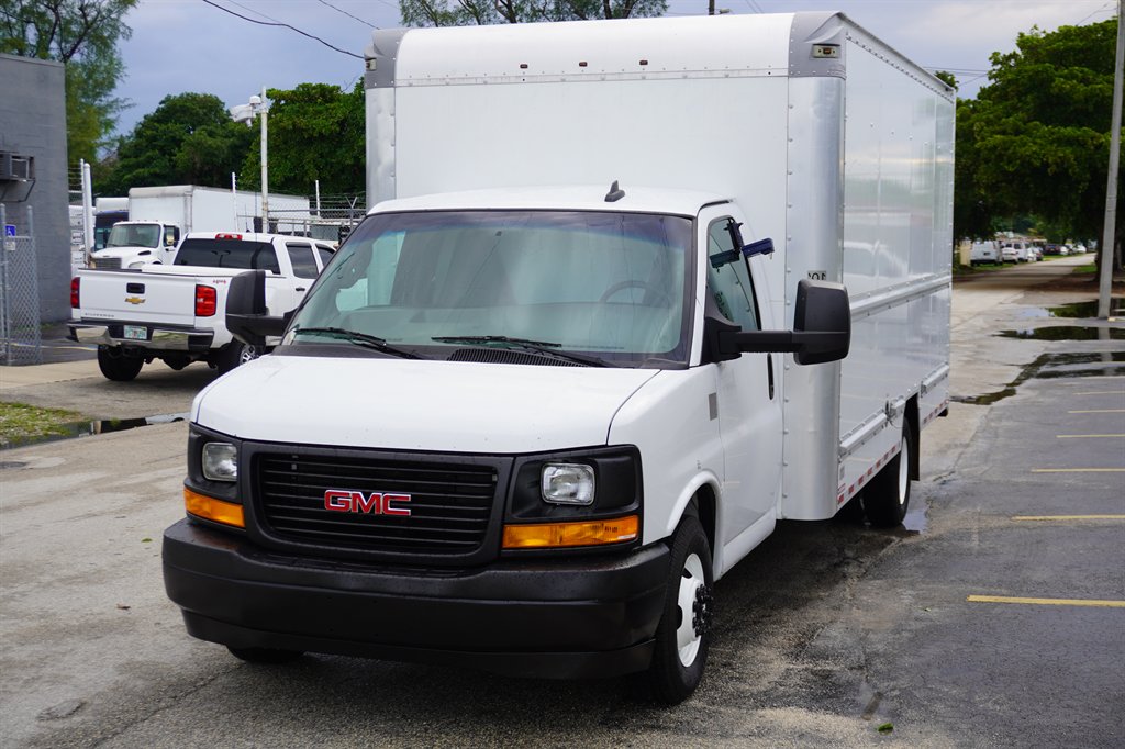 2017 GMC Savana - $14,995