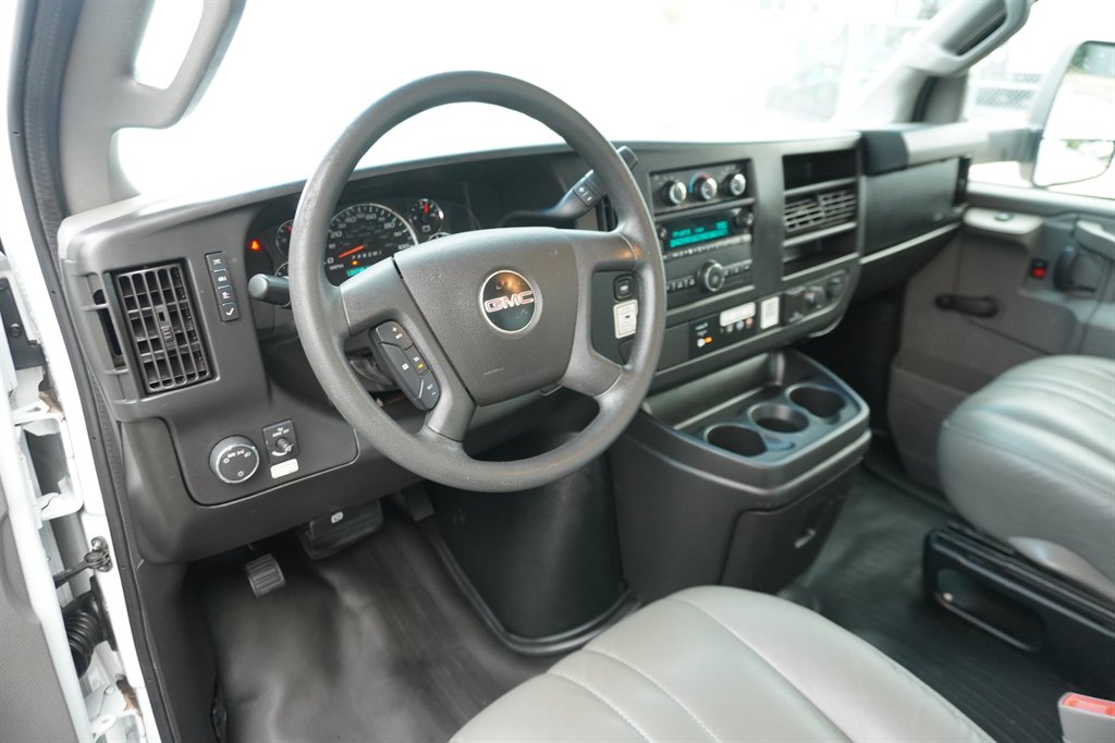 2017 GMC Savana - $14,995