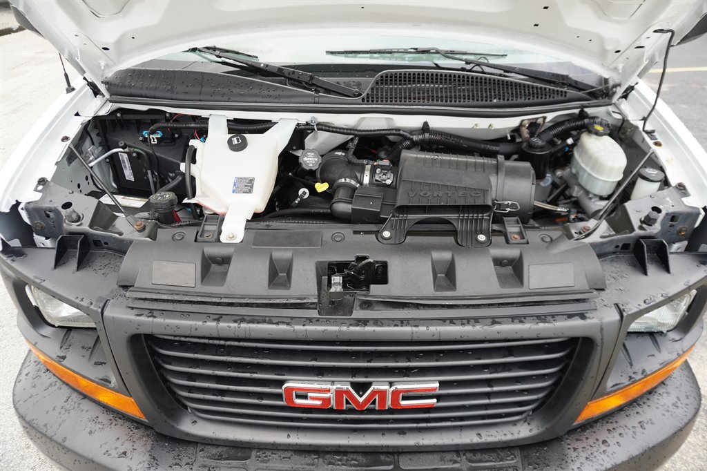 2017 GMC Savana - $14,995