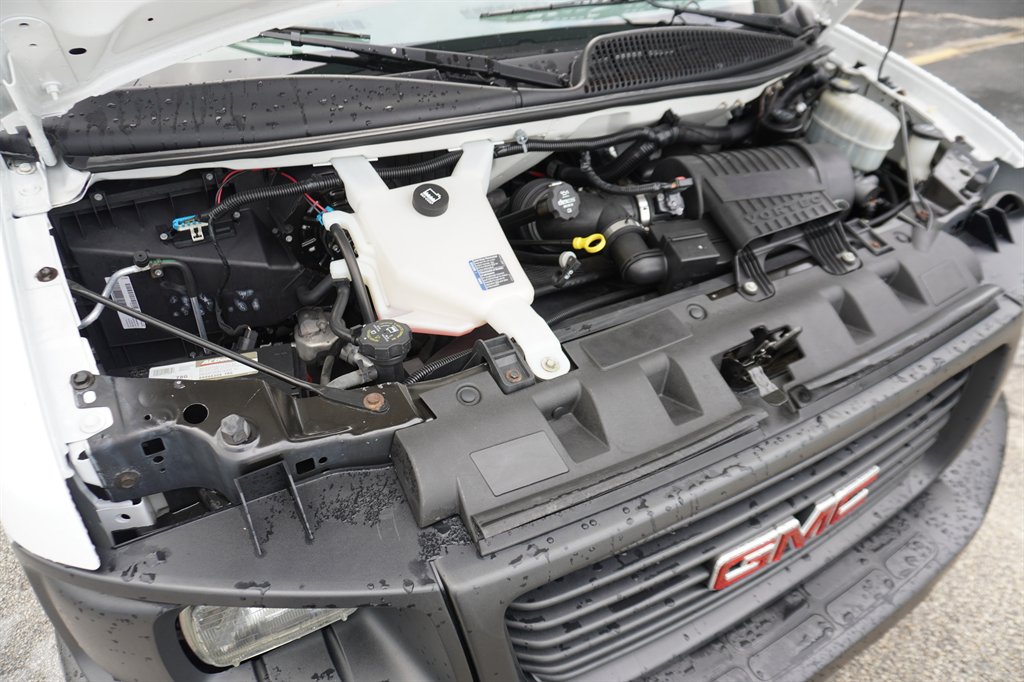 2017 GMC Savana - $14,995