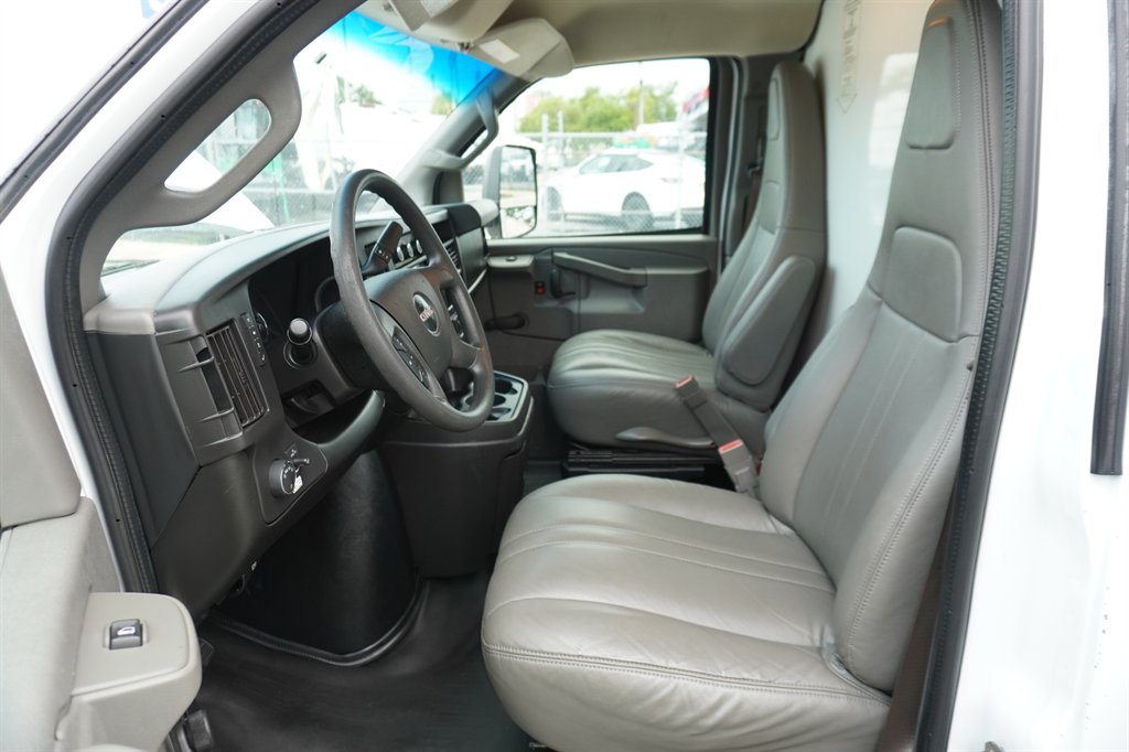 2017 GMC Savana - $14,995