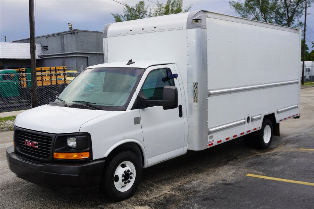 2017 GMC Savana - $14,995