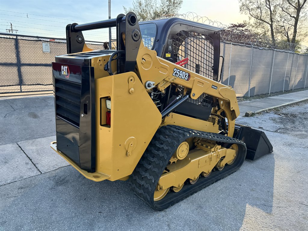 2022 Caterpillar 259d3 - $37,495
