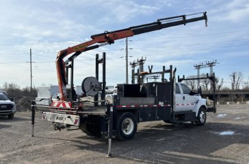 2016 Ford F-750 - $58,995