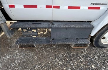 2016 Ford F-750 - $58,995