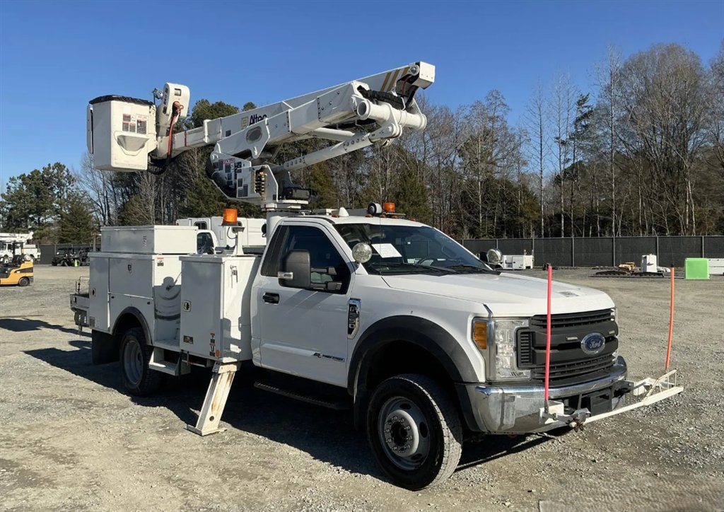 2017 Ford F-550 - $49,995