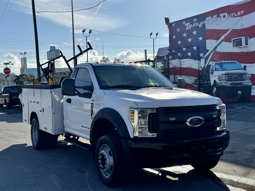 2019 Ford F-450 Super Duty - $29,995