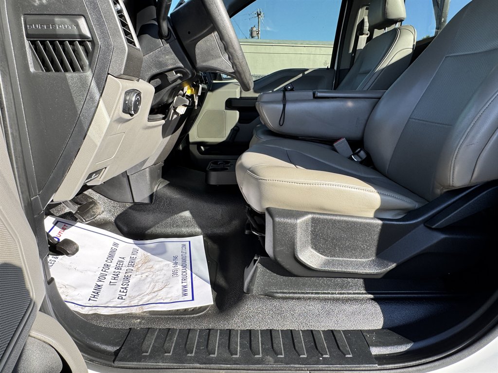 2019 Ford F-450 Super Duty - $29,995