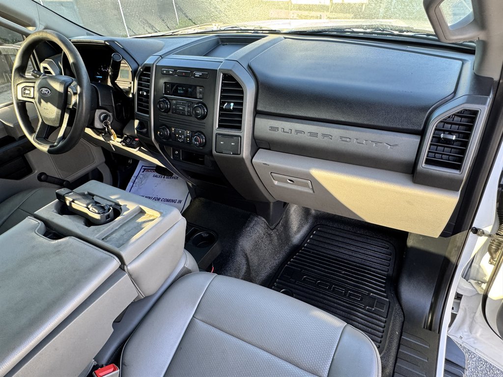 2019 Ford F-450 Super Duty - $29,995