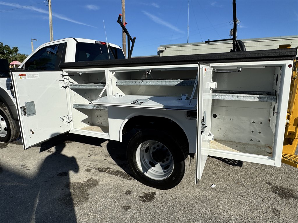 2019 Ford F-450 Super Duty - $29,995