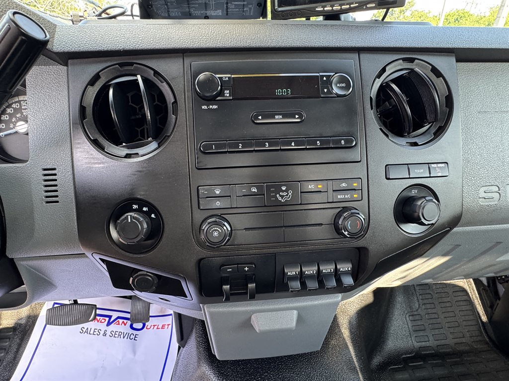 2016 Ford F-550 - $42,995