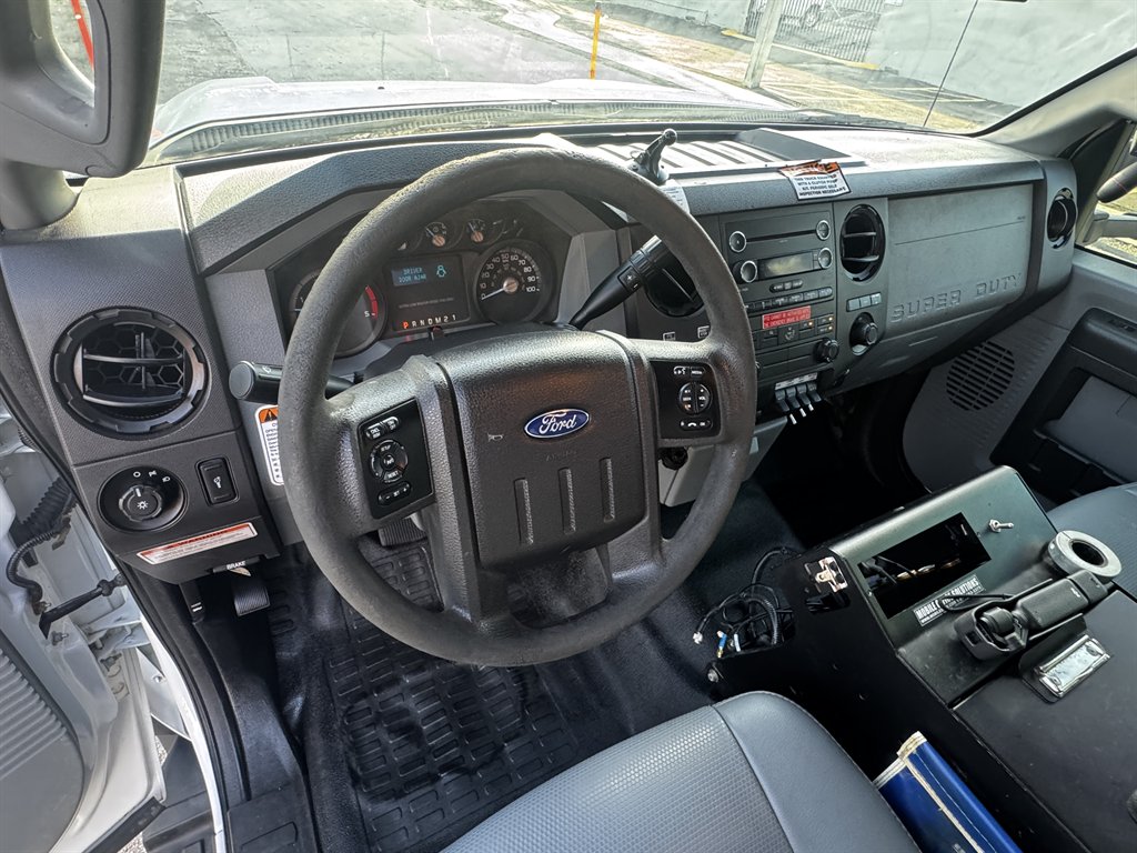 2016 Ford F-550 - $42,995