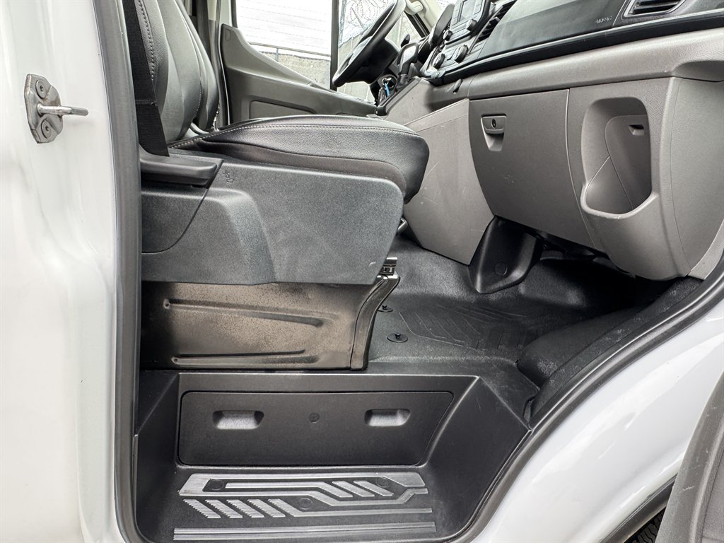 2023 Ford Transit - $22,995