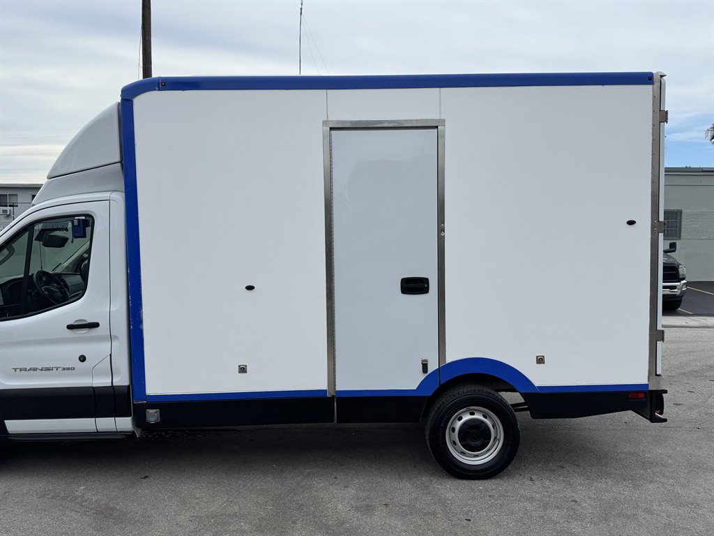 2023 Ford Transit - $22,995