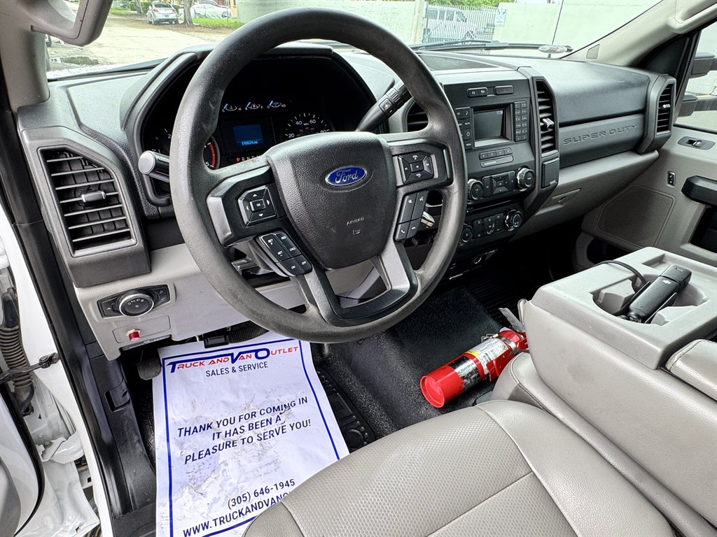 2017 Ford F-550 Super Duty - $58,995