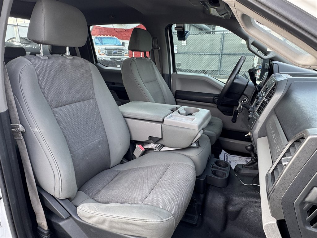 2018 Ford F-550 - $34,995