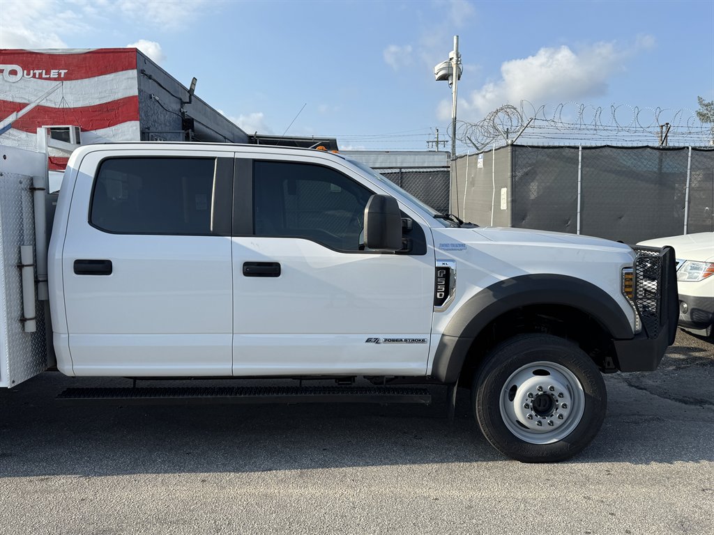 2018 Ford F-550 - $34,995