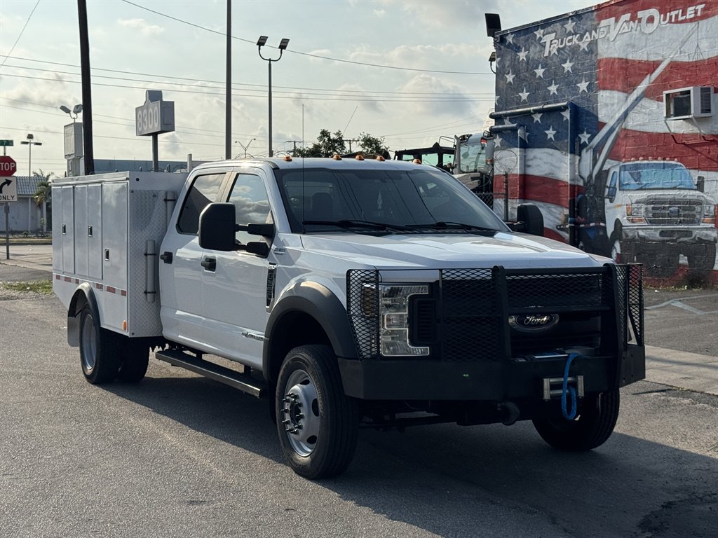 2018 Ford F-550 - $34,995