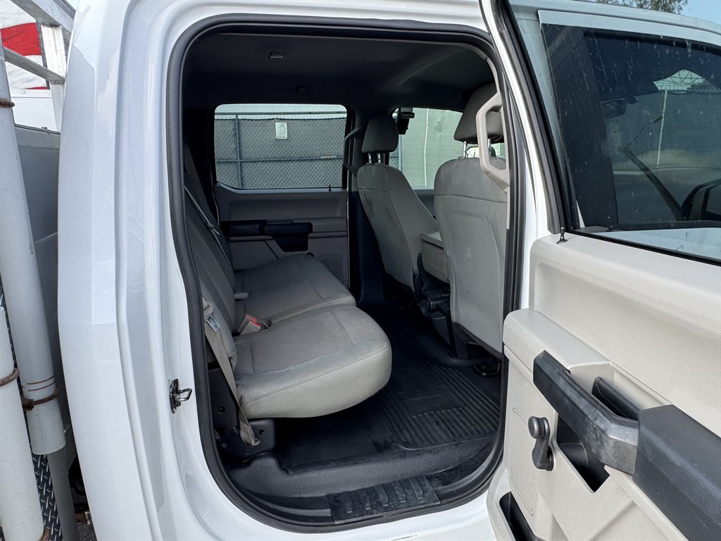 2018 Ford F-550 - $34,995