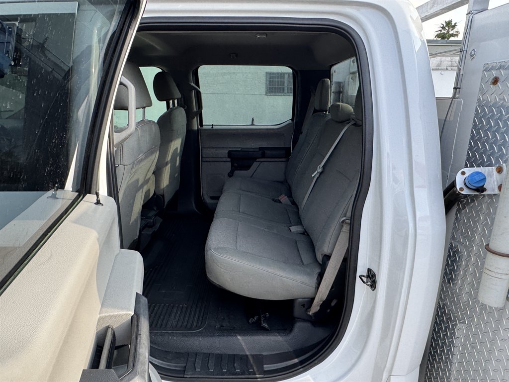 2018 Ford F-550 - $34,995