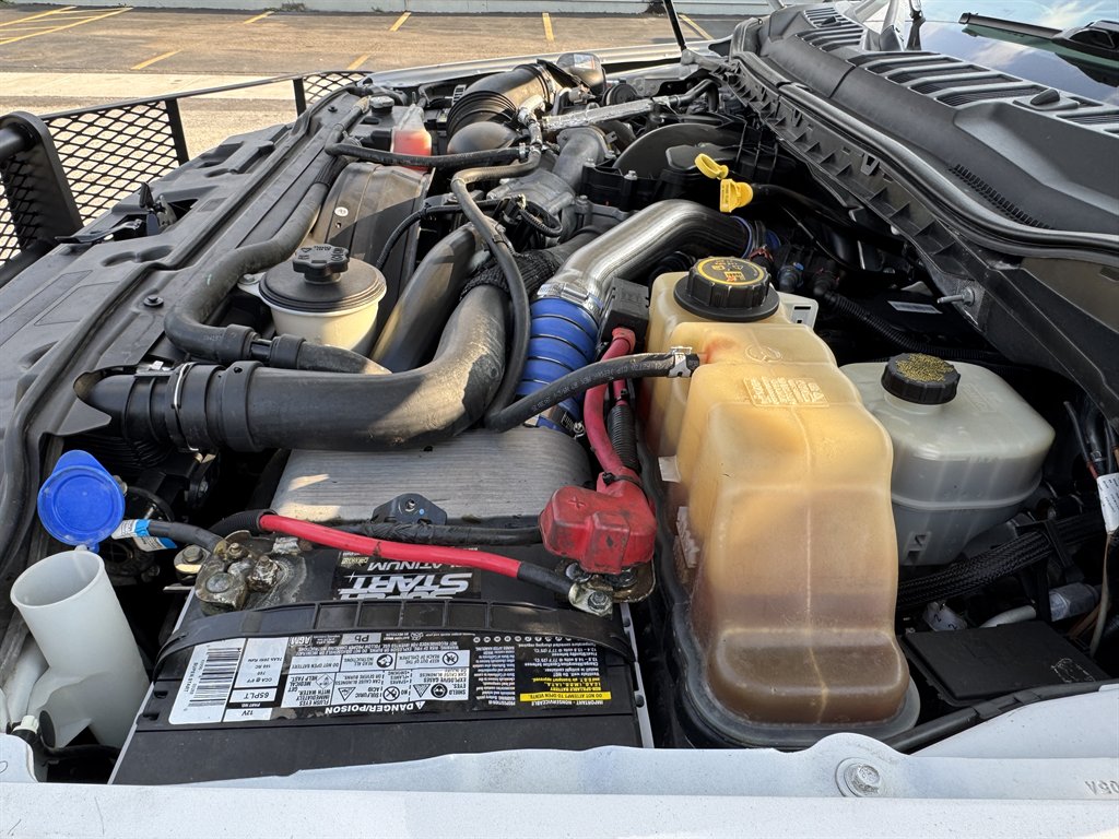 2018 Ford F-550 - $34,995