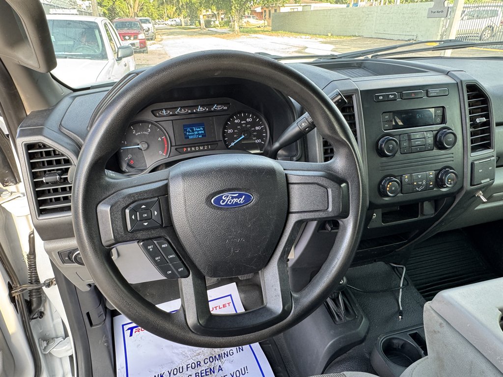 2018 Ford F-550 - $34,995