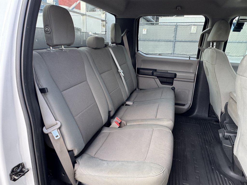 2018 Ford F-550 - $34,995