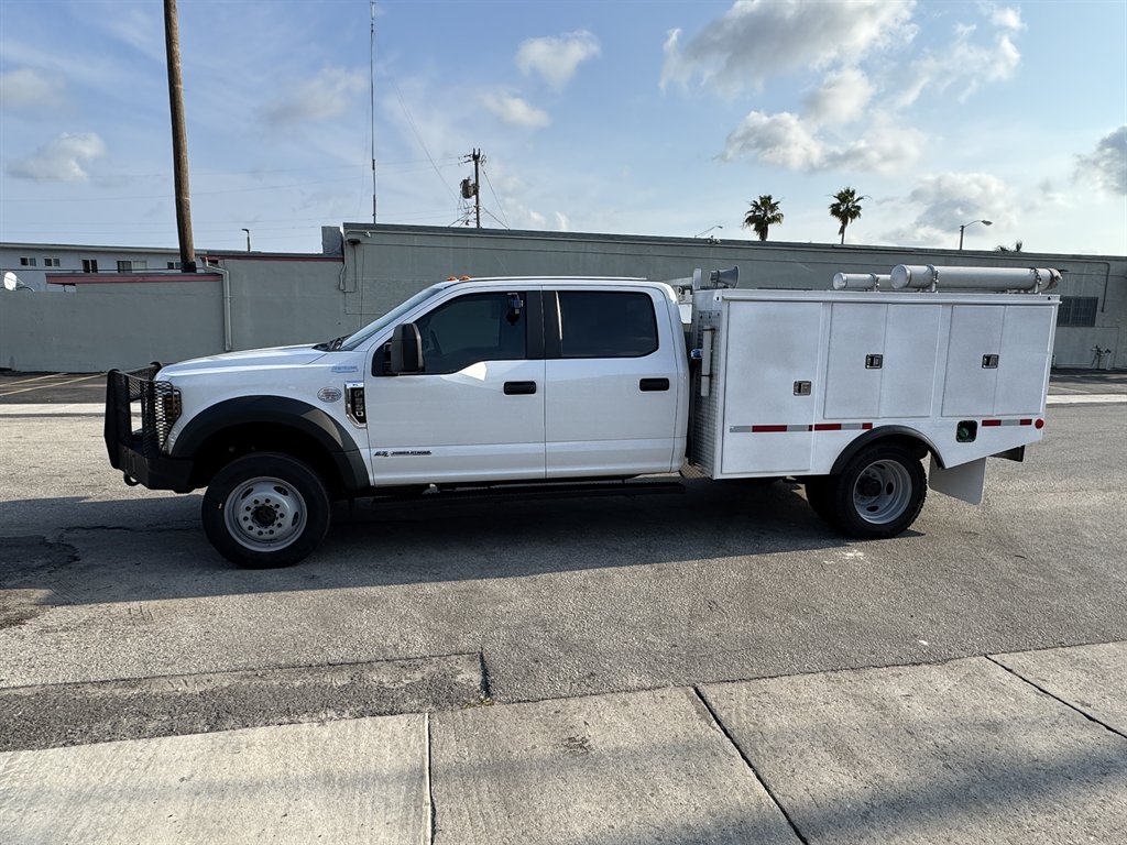2018 Ford F-550 - $34,995