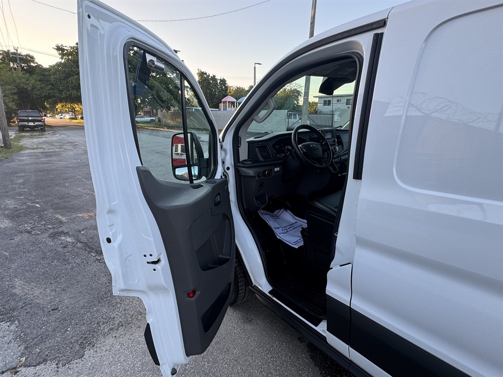 2023 Ford Transit - $35,995