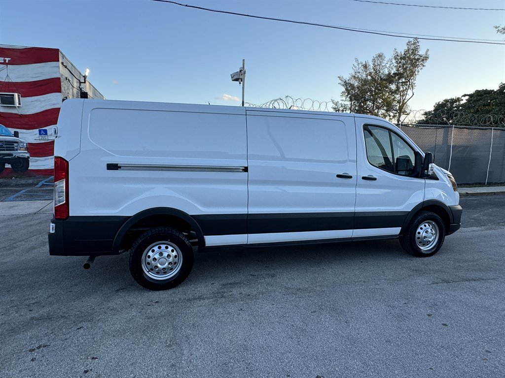 2023 Ford Transit - $35,995