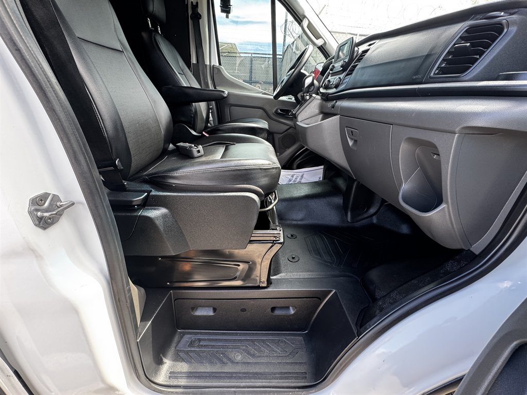 2023 Ford Transit - $38,995