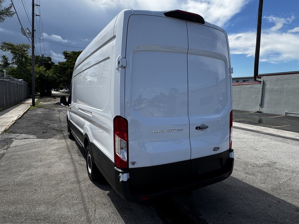 2023 Ford Transit - $38,995