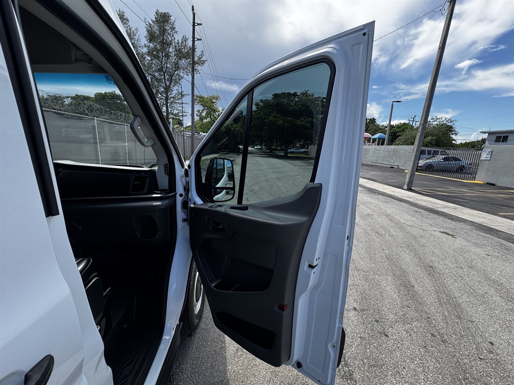 2023 Ford Transit - $38,995