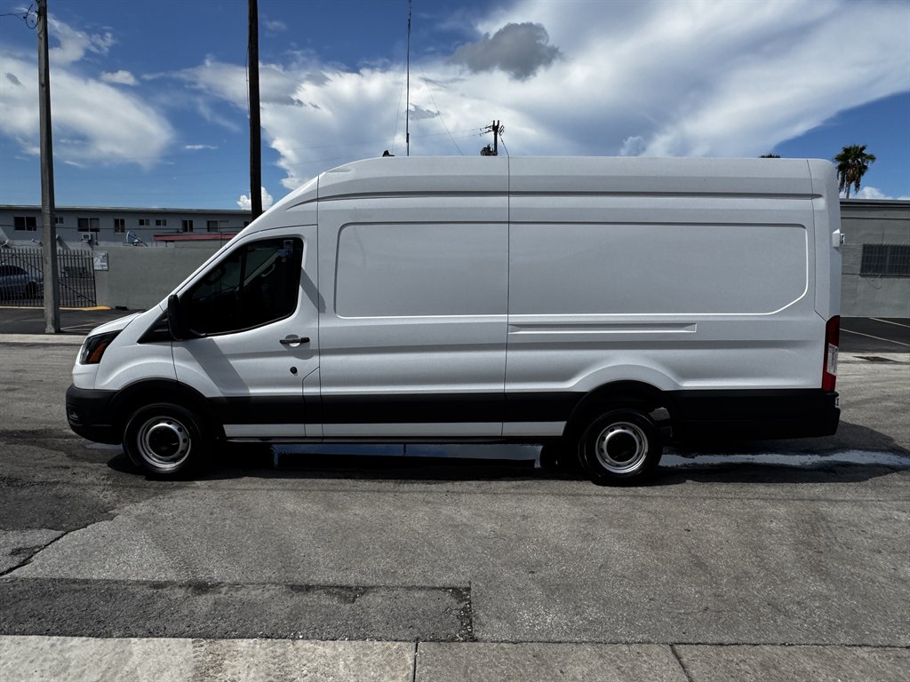 2023 Ford Transit - $38,995