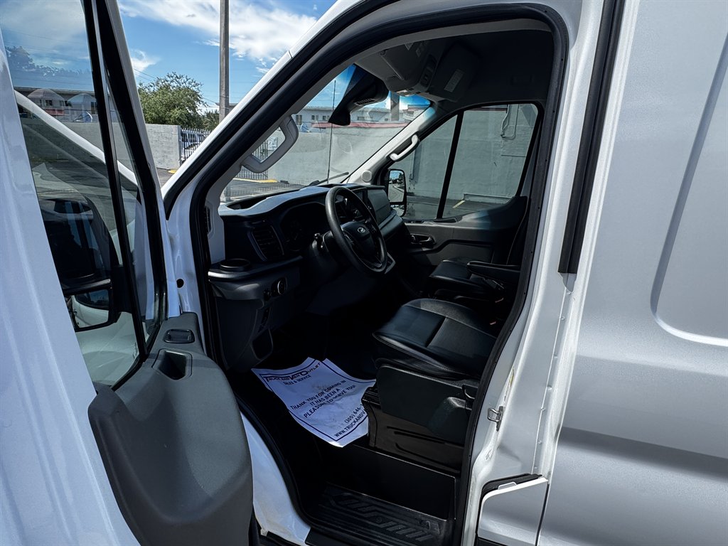 2023 Ford Transit - $38,995