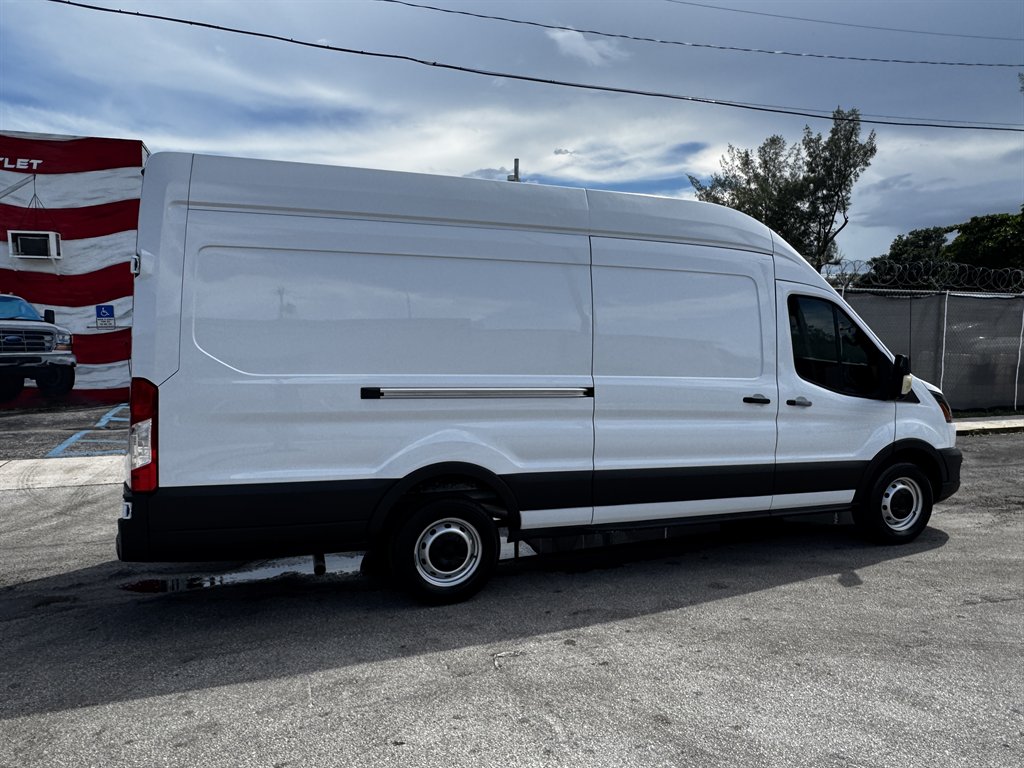 2023 Ford Transit - $38,995