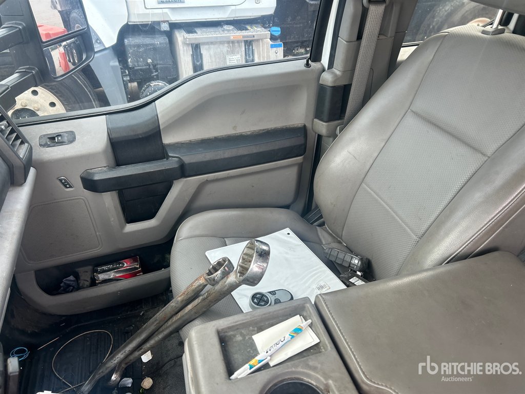 2018 Ford F-550 - $69,995