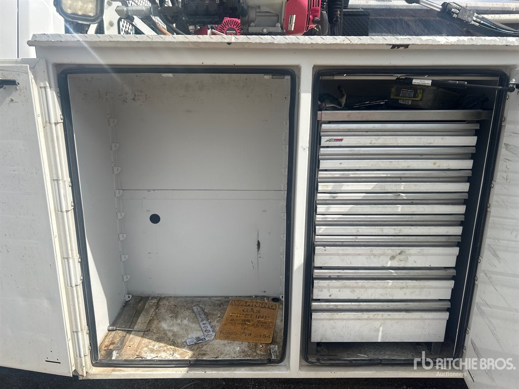 2018 Ford F-550 - $69,995