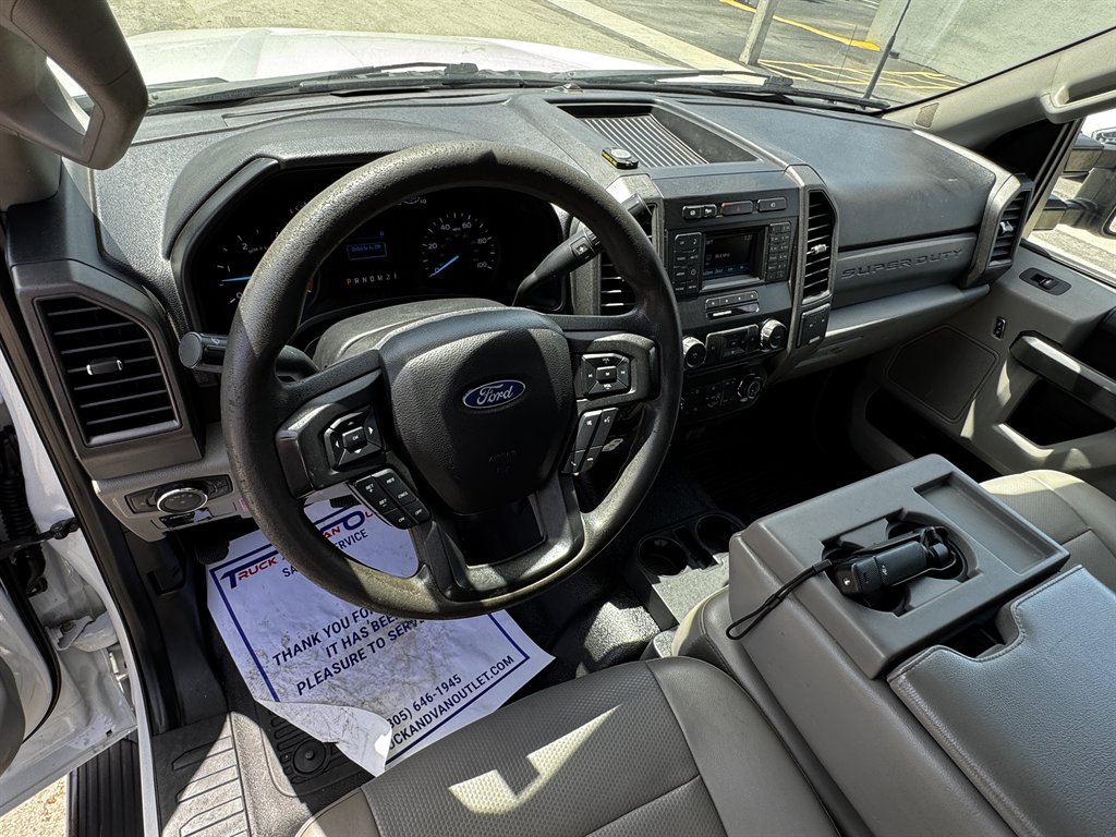 2018 Ford F-250 - $28,995