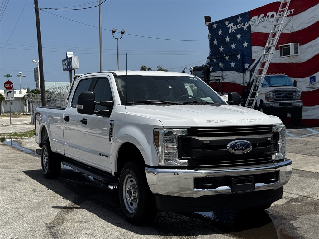 2018 Ford F-250 - $28,995