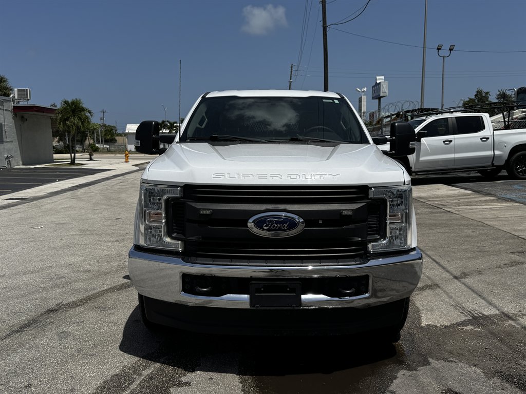 2018 Ford F-250 - $28,995
