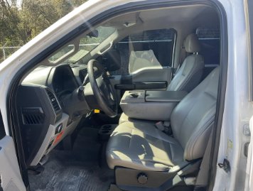2018 Ford F-250 - $28,995