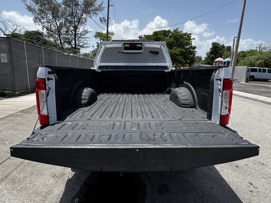2018 Ford F-250 - $28,995